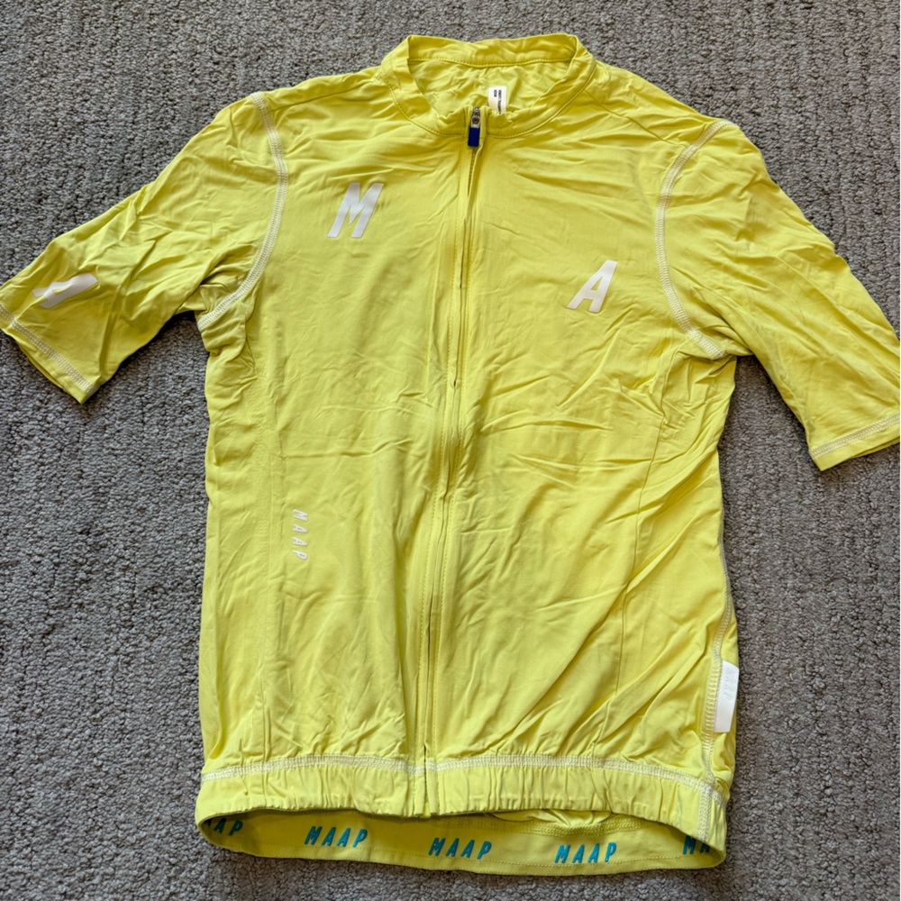 MAAP women’s cycling jersey